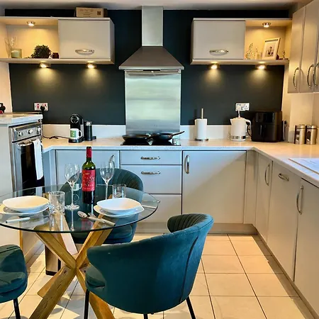 Centre Flat Near Minster - Free Parking And River View 아파트 요크