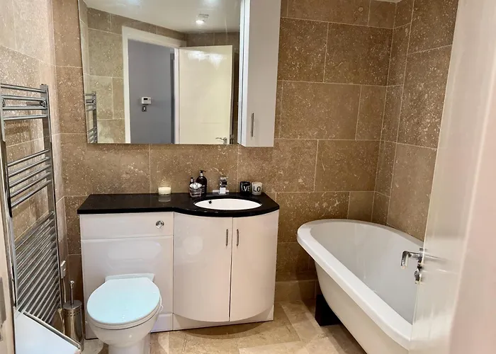 Free Parking - Prime York City Centre Apartment Near Minster With River View